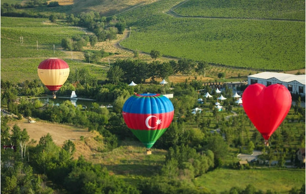 В Азербайджане прошел первый Фестиваль воздушных шаров - ФОТО